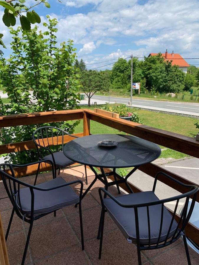 Apartments Kristic Rakovica Exterior photo